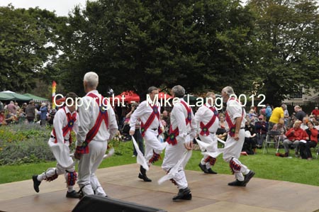 MJL020912_FOLKPARK 020