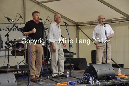 MJL020912_FOLKPARK 052