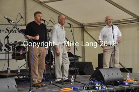 MJL020912_FOLKPARK 053