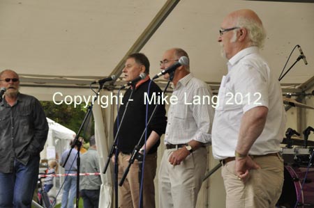 MJL020912_FOLKPARK 057