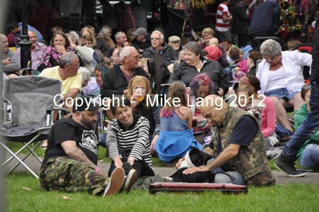 MJL020912_FOLKPARK 071