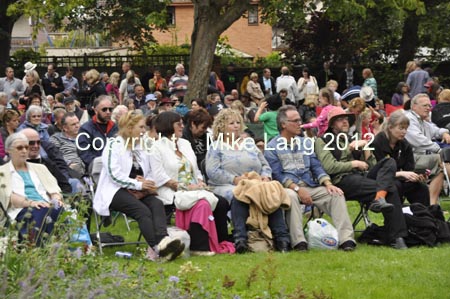 MJL020912_FOLKPARK 075