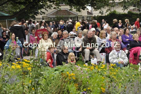 MJL020912_FOLKPARK 077