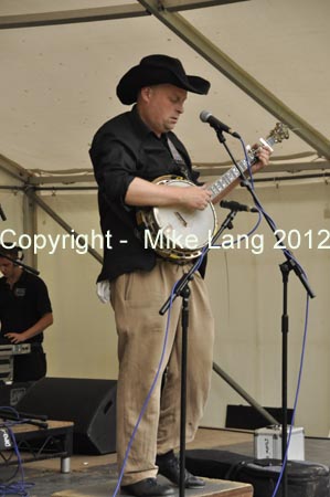MJL020912_FOLKPARK 085