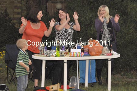 MJL070511_JAMEITERRI 200