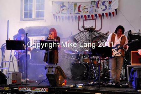 MJL070511_JAMEITERRI 223
