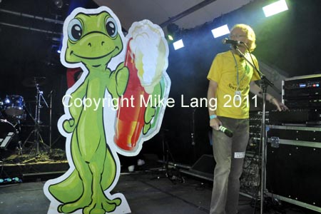 MJL090711_NEWTSAT 1008