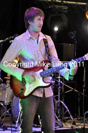MJL090711_NEWTSAT 384