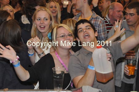 MJL090711_NEWTSAT 703