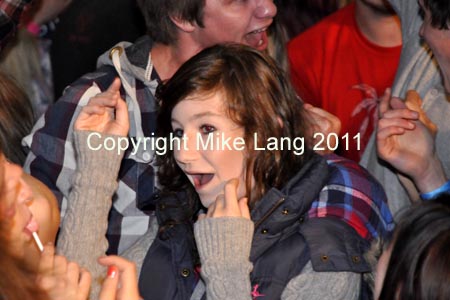 MJL090711_NEWTSAT 827