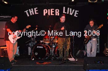 MJL081108_PIER 206