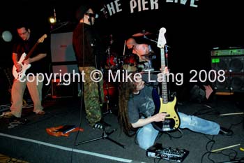 MJL081108_PIER 215