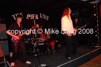 MJL081108_PIER 238