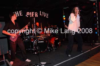 MJL081108_PIER 240