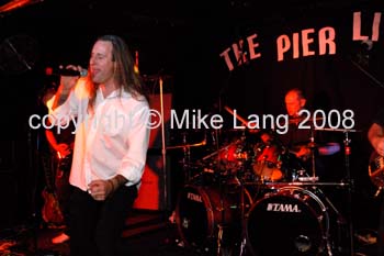 MJL081108_PIER 243