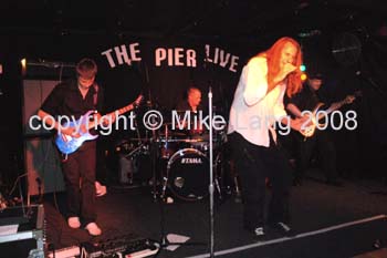 MJL081108_PIER 334