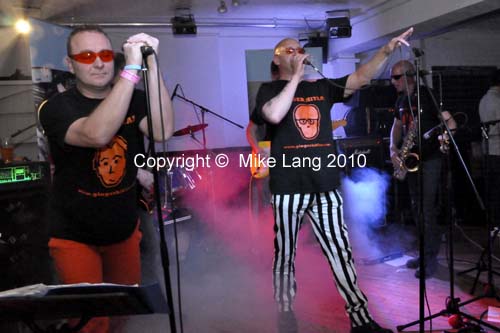MJL300410_TCTGIG 361