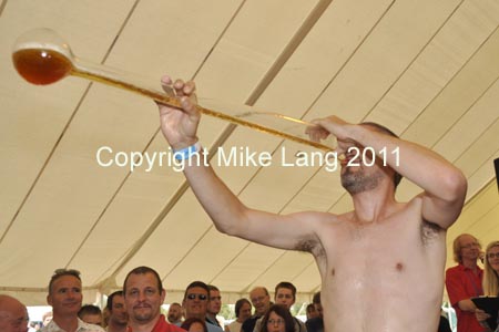 MJL090711_NEWTSAT 215