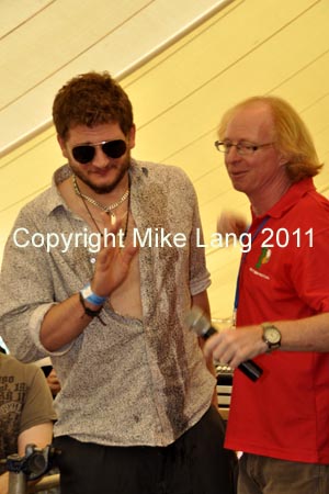 MJL090711_NEWTSAT 235